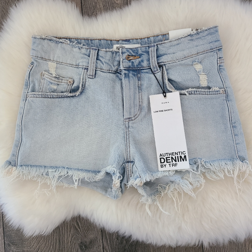 Zara Low Rise Distressed Shorts